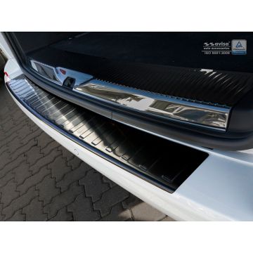 Avisa Zwart RVS Achterbumperprotector passend voor Volkswagen Transporter T6 2015- & FL 2019- (met achterklep) 'Ribs'